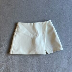 Zara Mini Skirt/Skort
